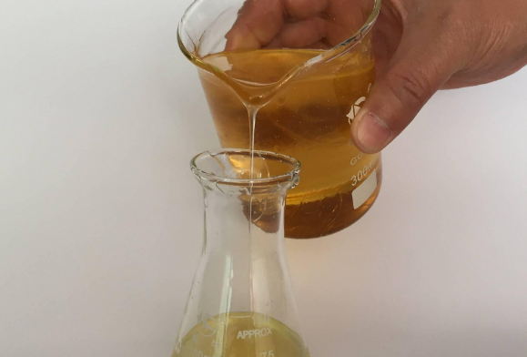 飽和聚酯樹(shù)脂有哪些優(yōu)勢(shì)？